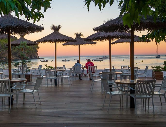Bar-Cafetería