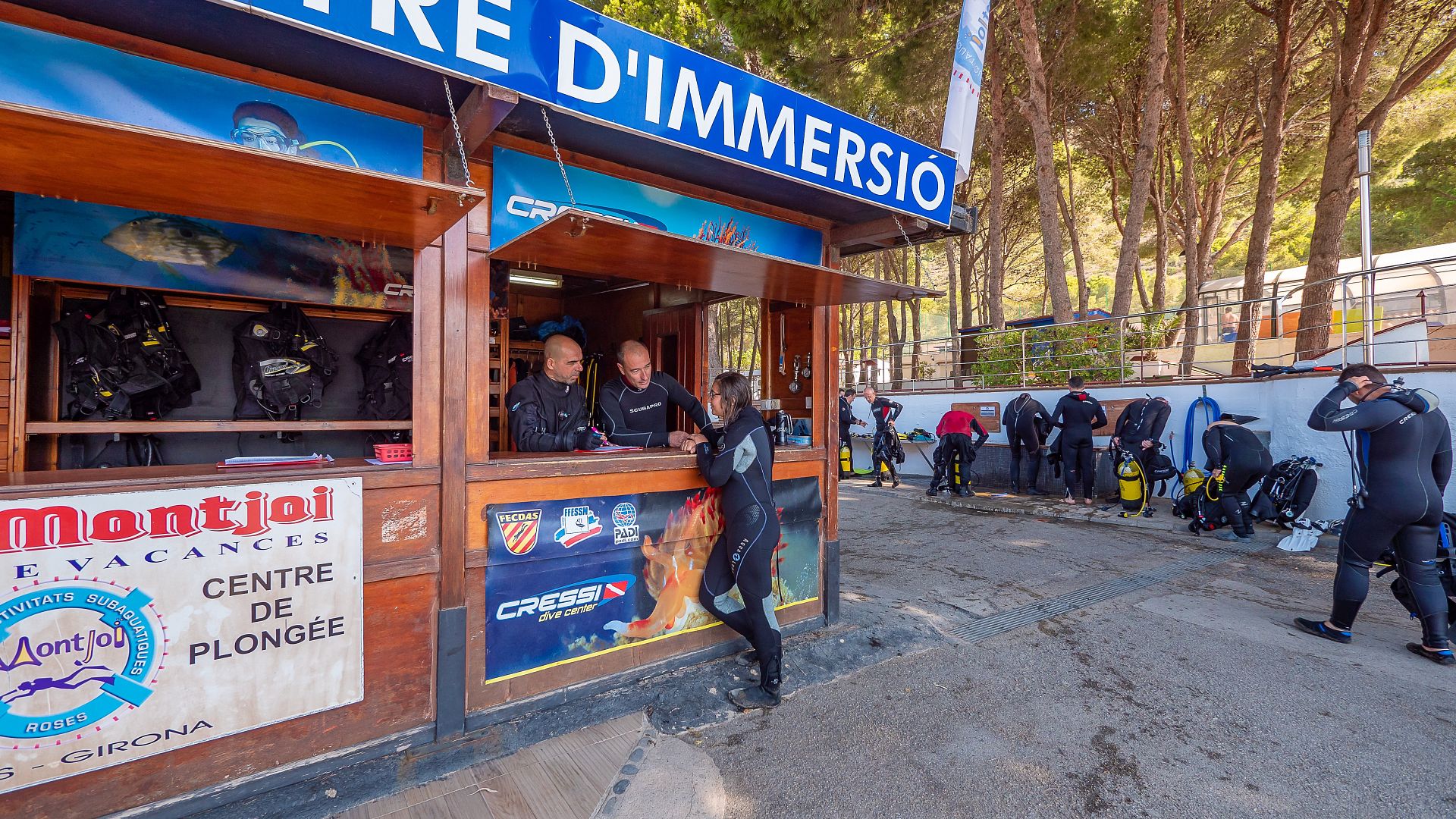Tu centro de buceo a pie de playa