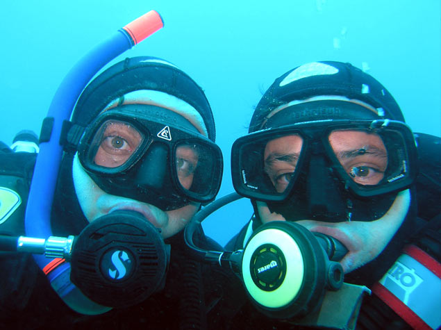 buceo-submarinismo-cala-montjoi-costa-brava-alquiler-material
