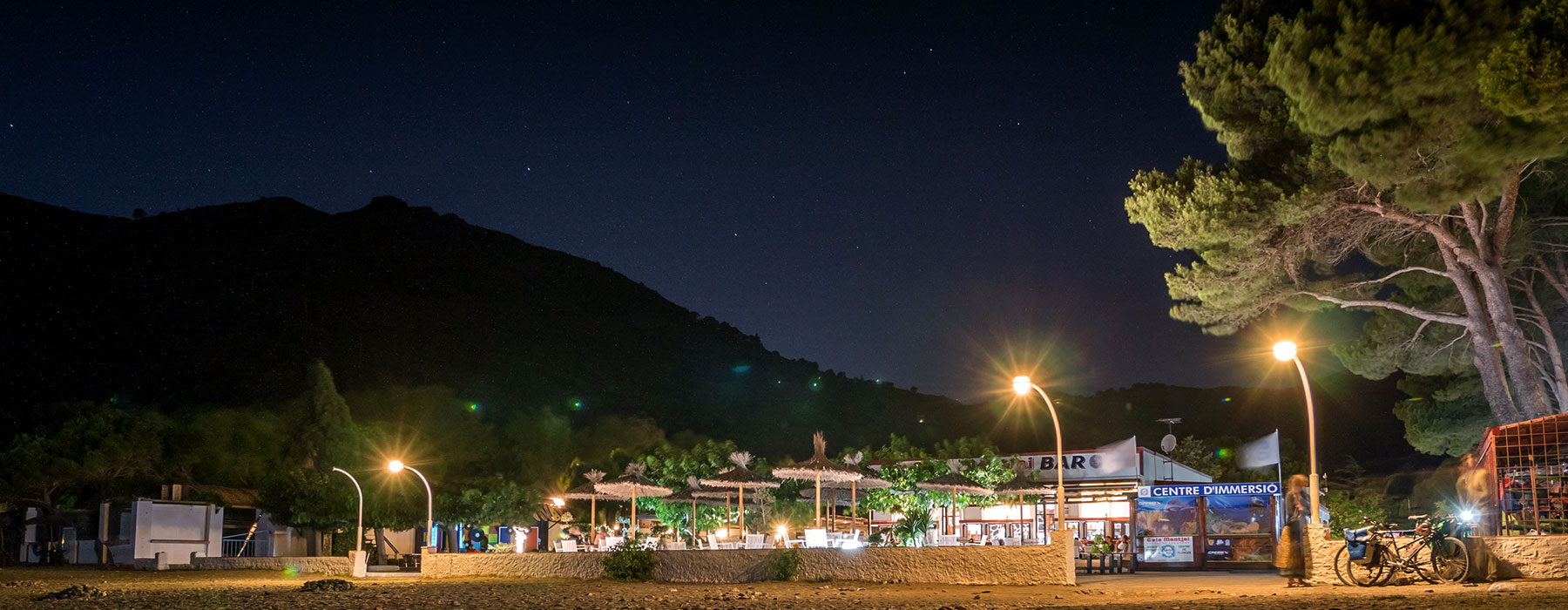 cala-montjoi-night-costa-brava-banner-home