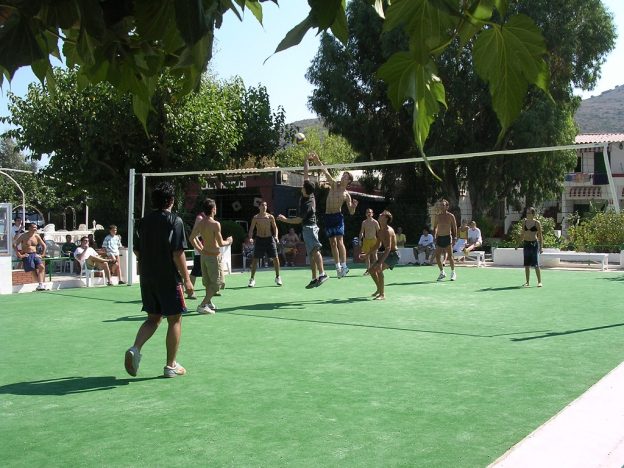 Cala Montjoi volleyball